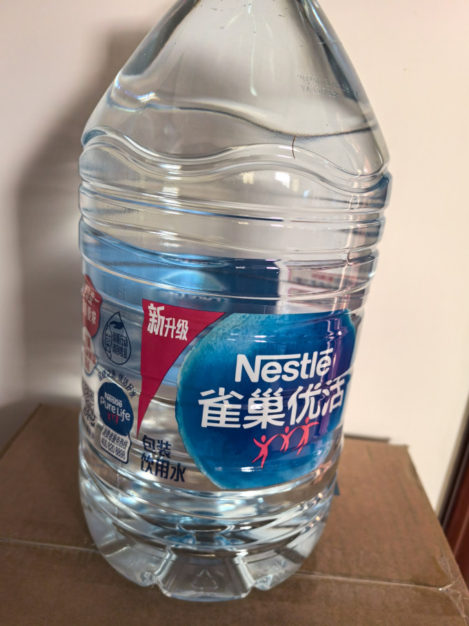 雀巢优活饮用水