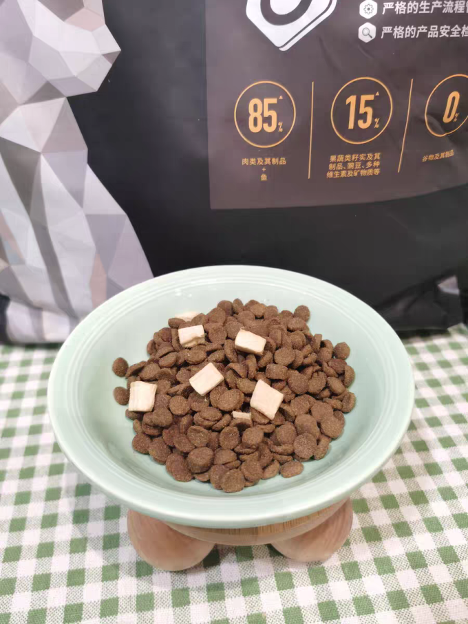 醇粹猫咪干粮