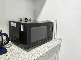 新品松下GF33微波炉家用小型23L平板式多功能微烤箱一体机黑色