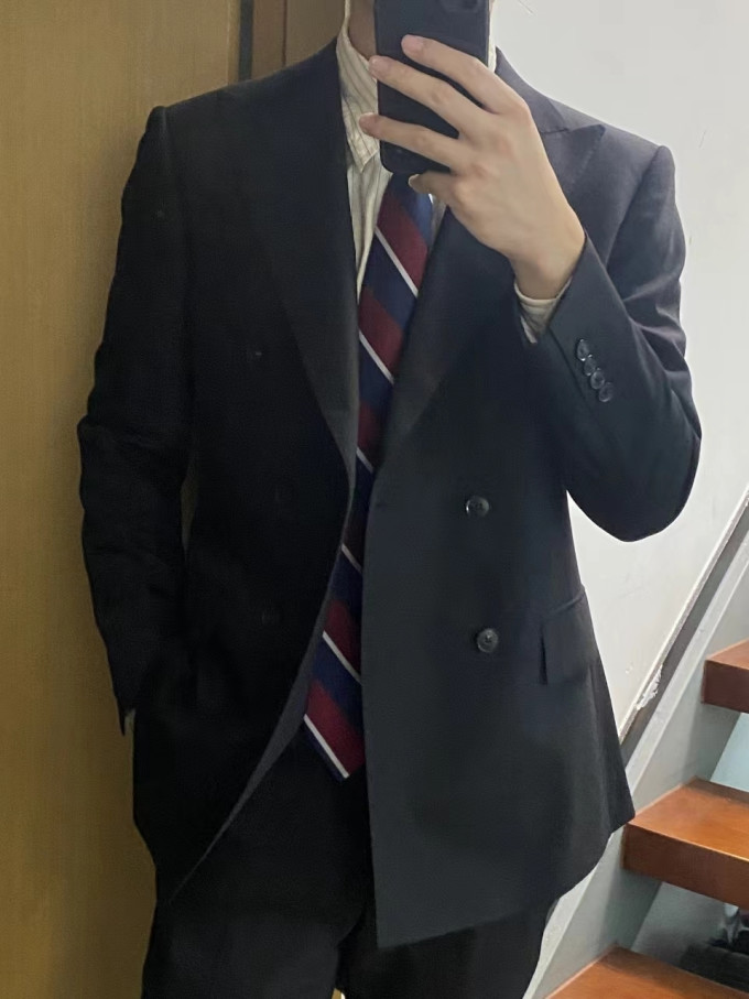 男士西服