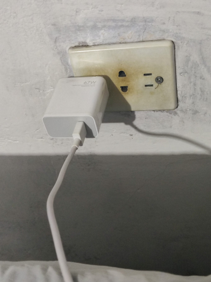 罗格朗插座