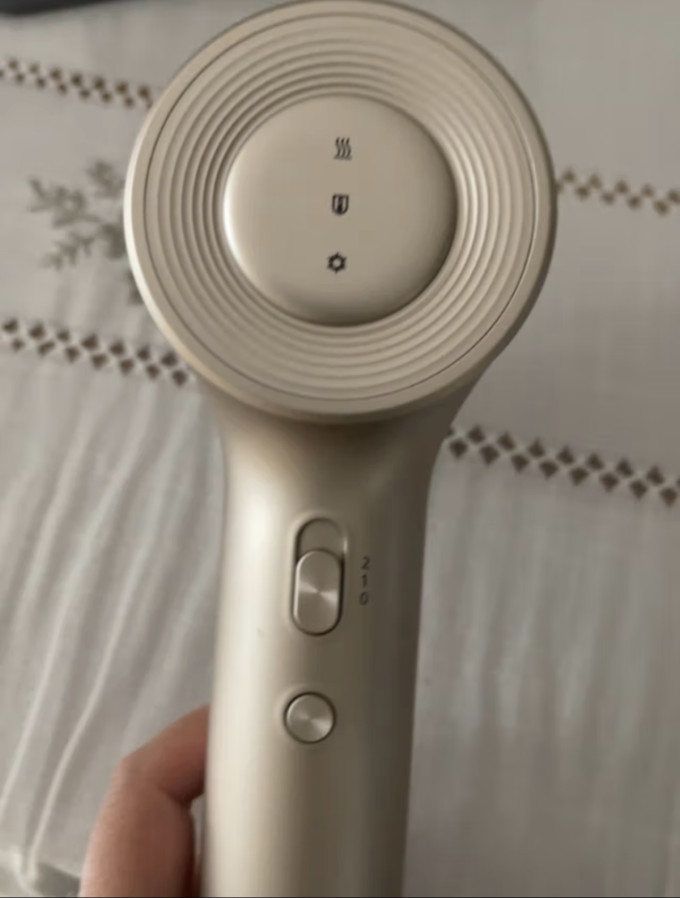 松下电吹风