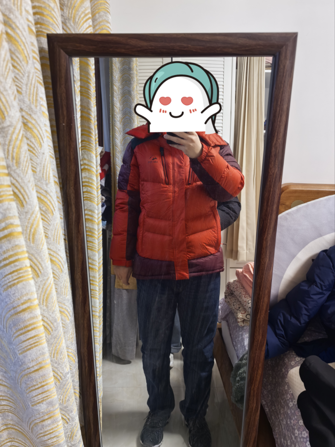 极星运动羽绒服