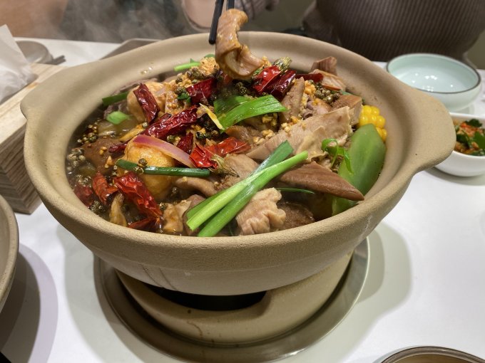 草原宗师聚会餐饮