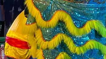 如何给孩子科普「过年舞龙舞狮」传统的由来？