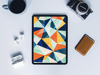 鱼与熊掌？OLED版本的iPad Pro屏幕，但是贵不少你买吗？