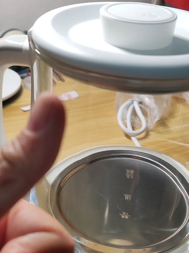 值友们，🥳我新入了一款小熊养生煮茶壶，真的太喜欢了！🤩