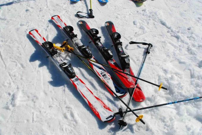 滑雪杖使用方法