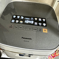 ￼￼松下（Panasonic）电饭煲电饭锅4.2L IH电磁加热 备长炭铜釜 一键式可拆洗 不锈钢内盖 SR-HTL155￼￼