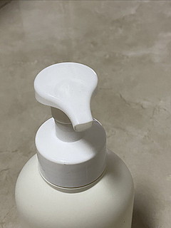 新年囤一点洗面奶，最划算的半亩花田氨基酸洗面奶，便宜大碗。