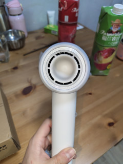 新买个吹风机
