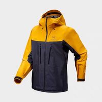 始祖鸟 Alpha JACKET M 男子硬壳夹克的极致防护与舒适