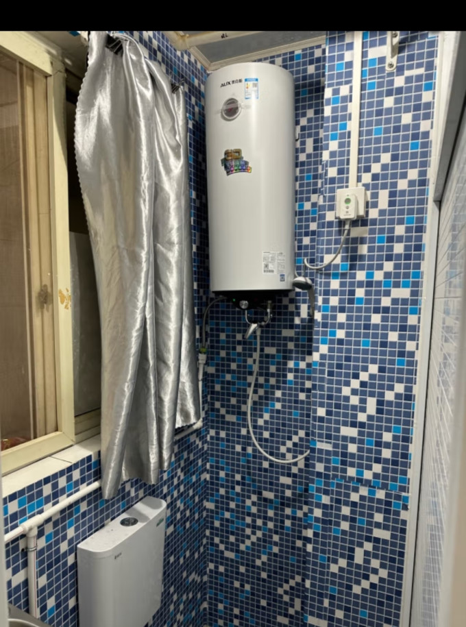 奥克斯电热水器