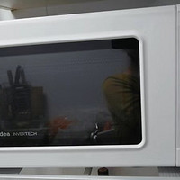 ￼￼美的（Midea）变频小清新微波炉 液晶屏幕 磨砂面板 小型20L家用 匠心工艺（PM2002）￼￼
