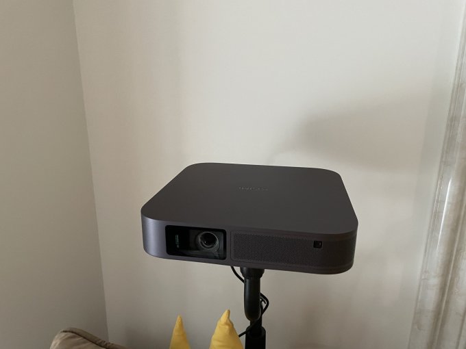 极米投影仪怎么样 极米z7x使用丝滑