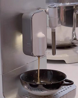SMEG/斯麦格BCC02全自动咖啡机