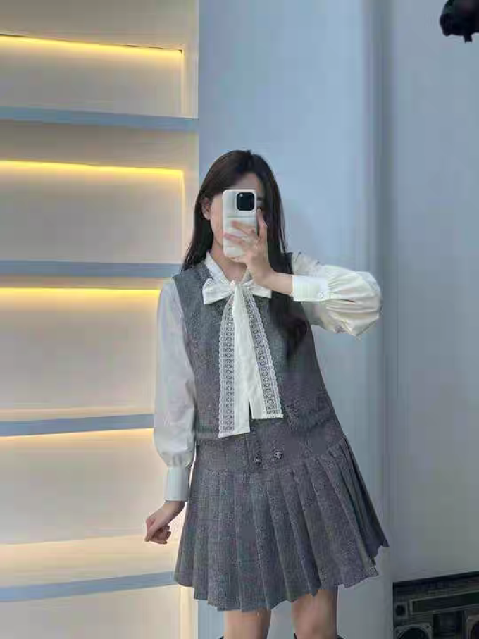 裙装