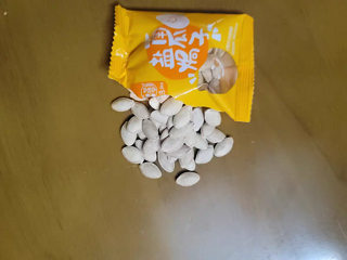 盐焗南瓜子，小时候过年最爱吃的小零食