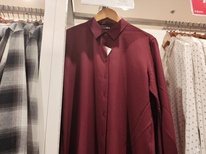 优衣库女士衬衫