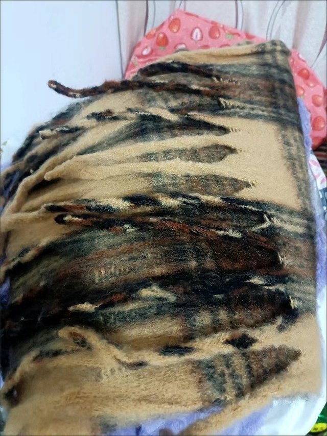 🌟美拉德咖色保暖围巾：冬日时尚与温暖的完美结合🔥