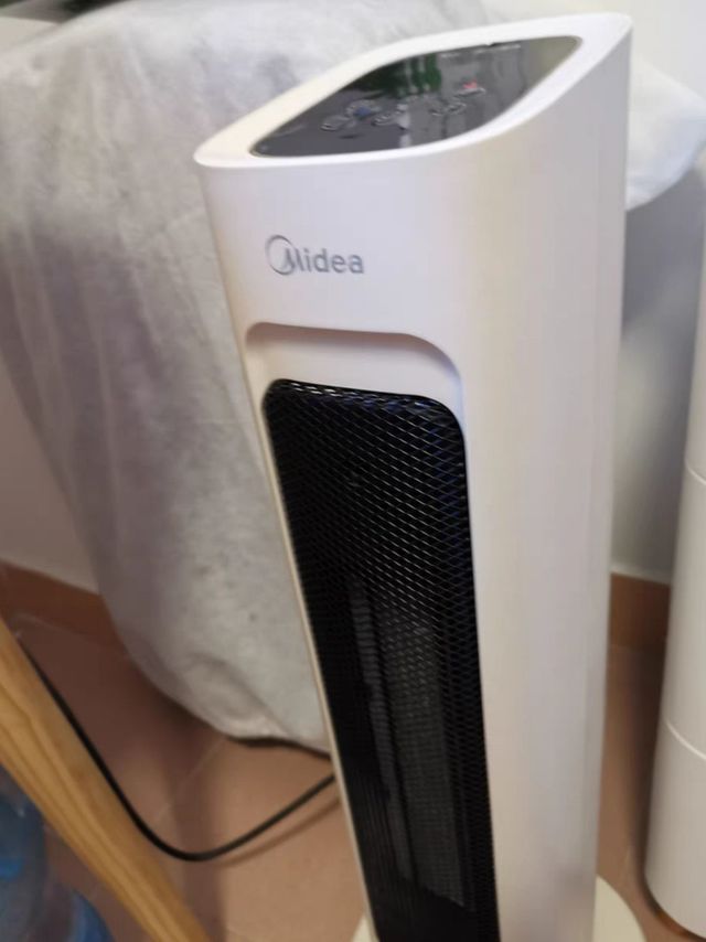 美的取暖器暖风机家用节能