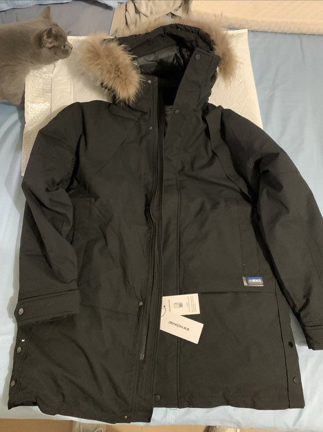 冰洁羽绒服。0度左右应该够用了