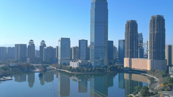 景观绝佳但服务不佳·地标建筑里的绍兴世茂皇冠假日酒店 