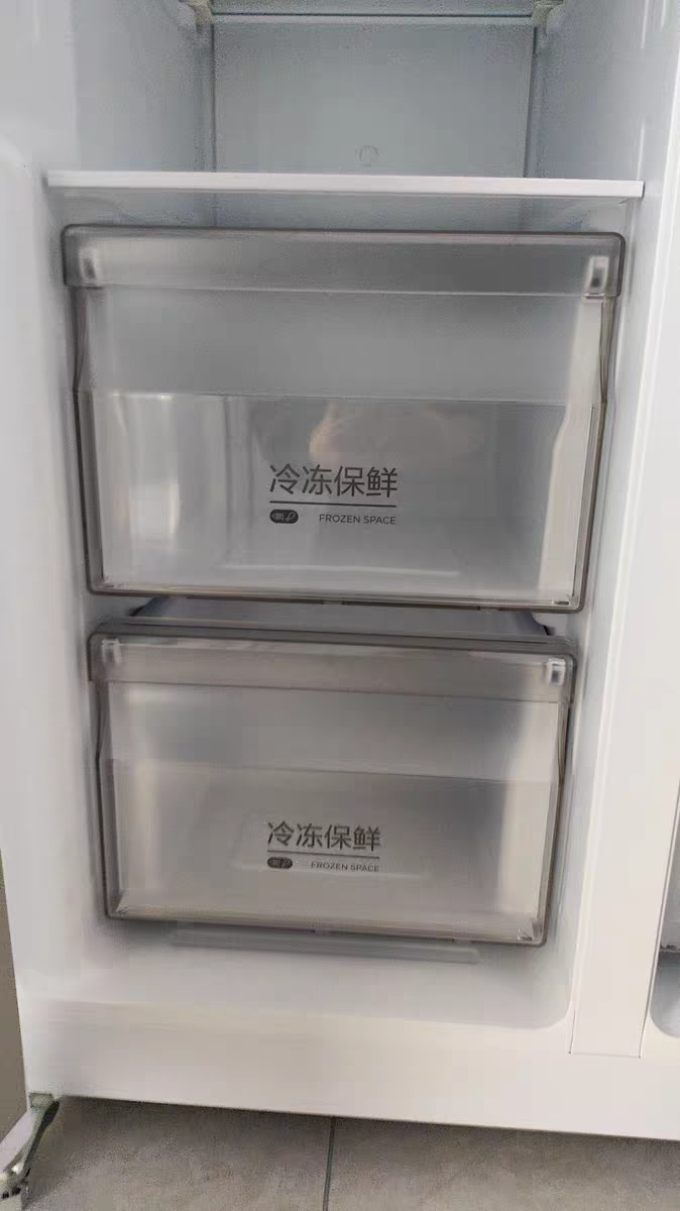 美的对开门冰箱