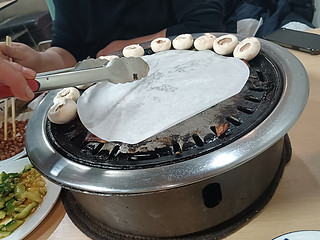 冬日烧烤，夏日冰饮