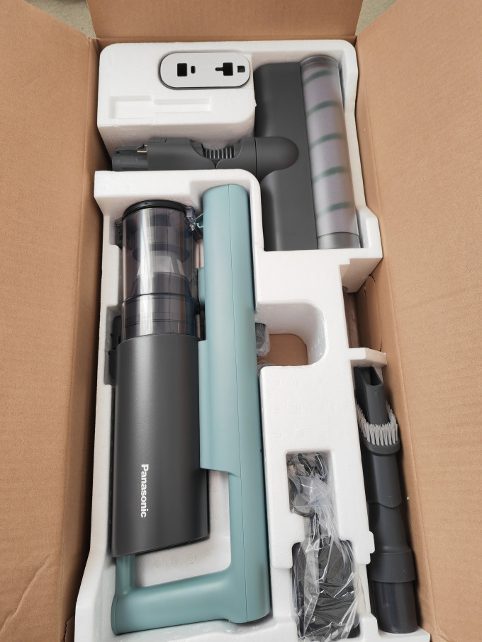 松下手持式吸尘器