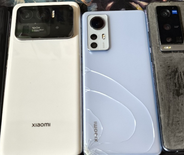 vivo小米一加四款备用机展示