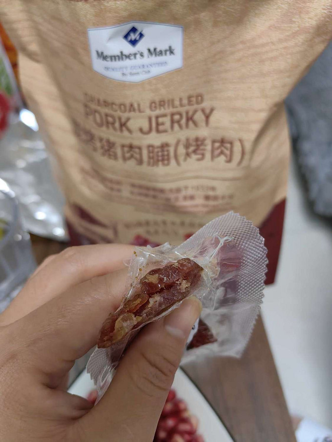 会员制仓储店肉干肉脯