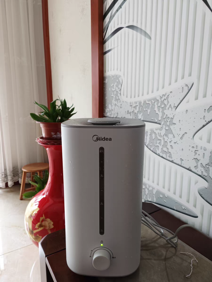 加湿器