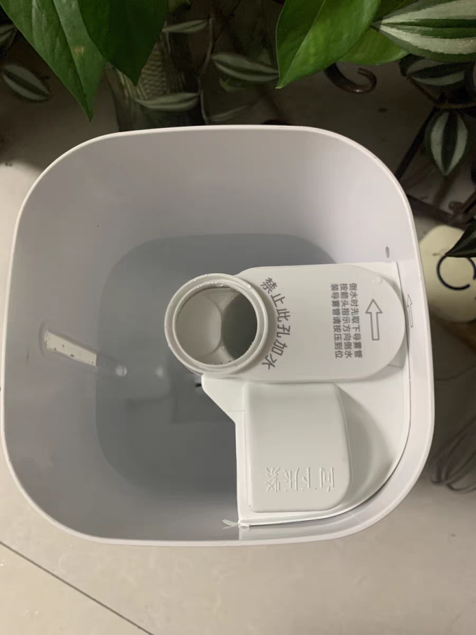 加湿器