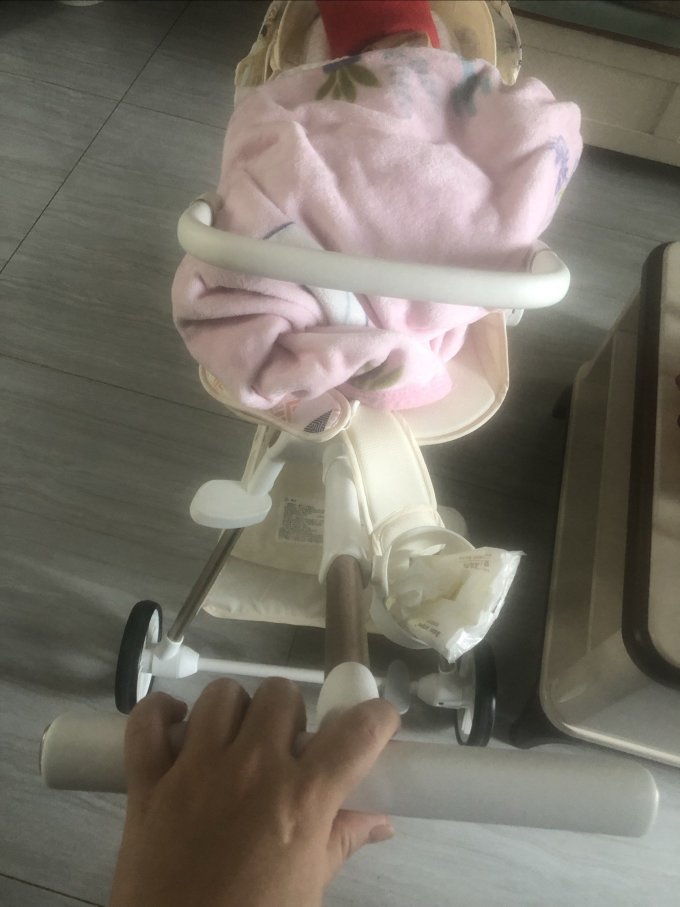 幼高婴儿推车