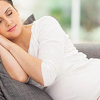 孕中期孕妇如何睡更舒适