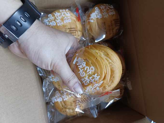 百草味面包