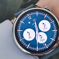 经典腕表与科技的碰撞！荣耀手表4 Pro全新配色上市，青色更显温文尔雅