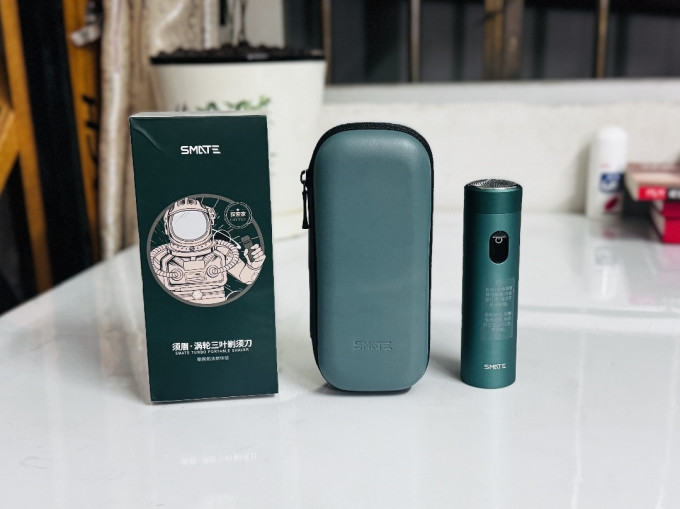 须眉剃须除毛