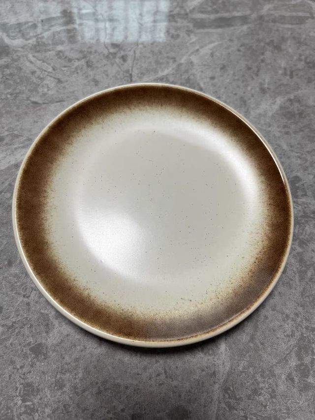 渐变色餐盘，好看又实用