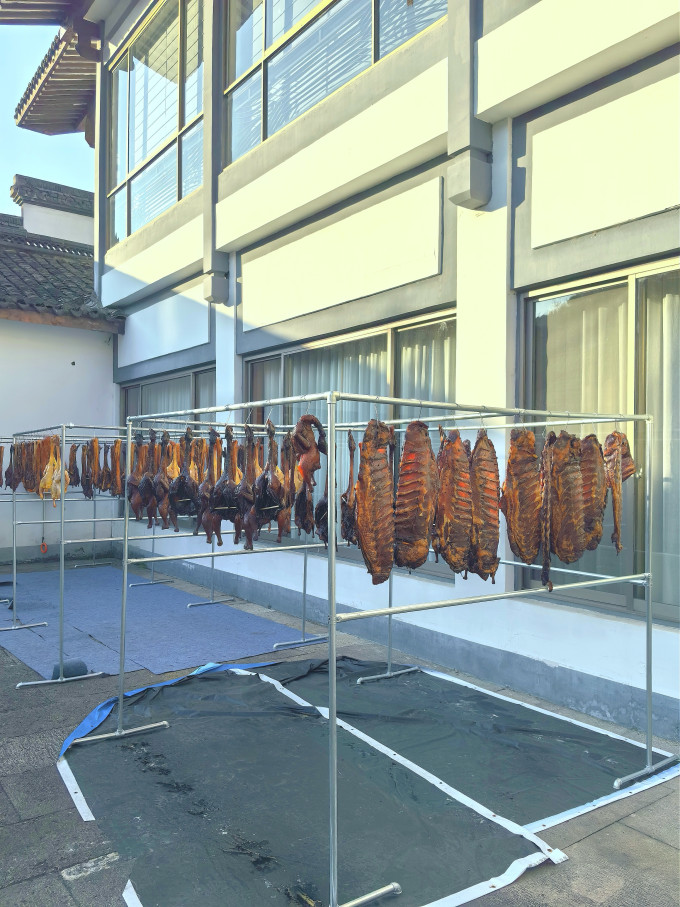 聚会餐饮