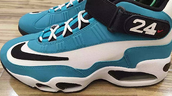  新年来双Nike Air Griffey Max1