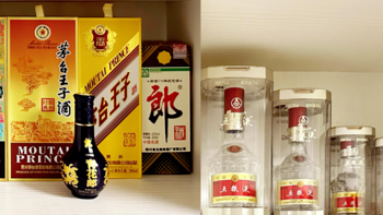 揭秘真相：囤酒难升值，白酒非理财工具！为何人们热衷囤酒，哪些佳酿值得珍藏？