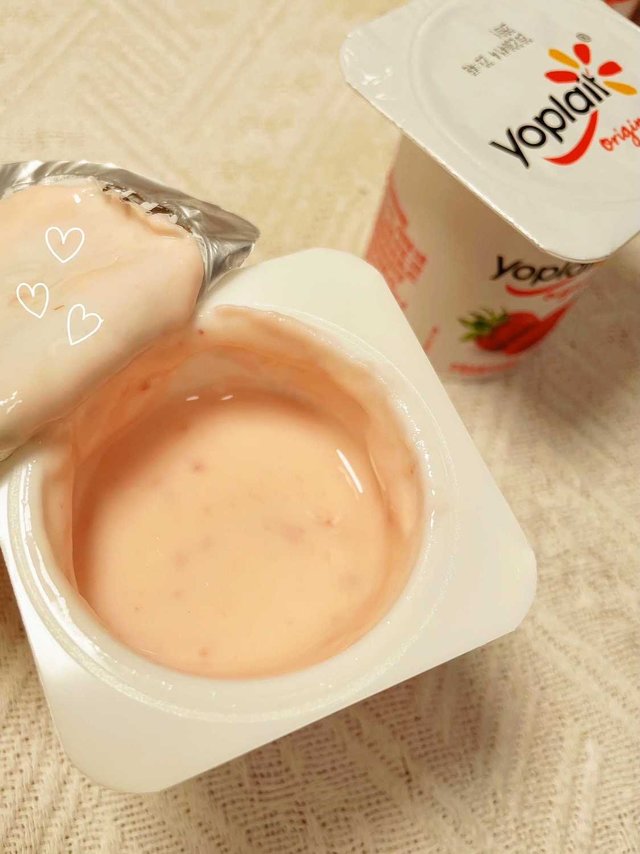 优诺低脂风味酸奶 酸酸甜甜的美味