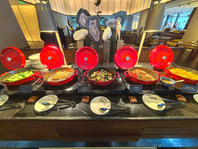 聚会餐饮