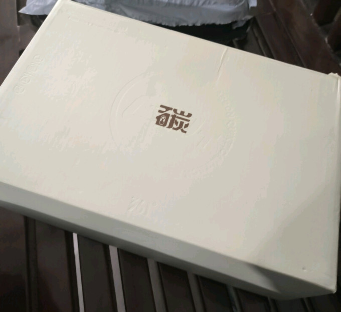 跑鞋