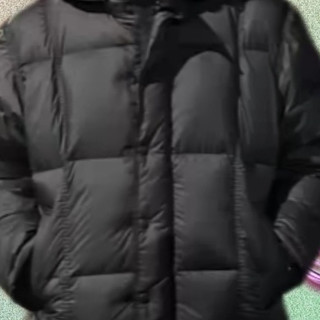 充绒量200g！太平鸟男士羽绒服推荐