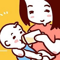 哺乳期妈妈，母乳还是奶粉该怎么选择？