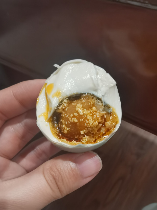 富得流油的咸鸭蛋谁能不爱？