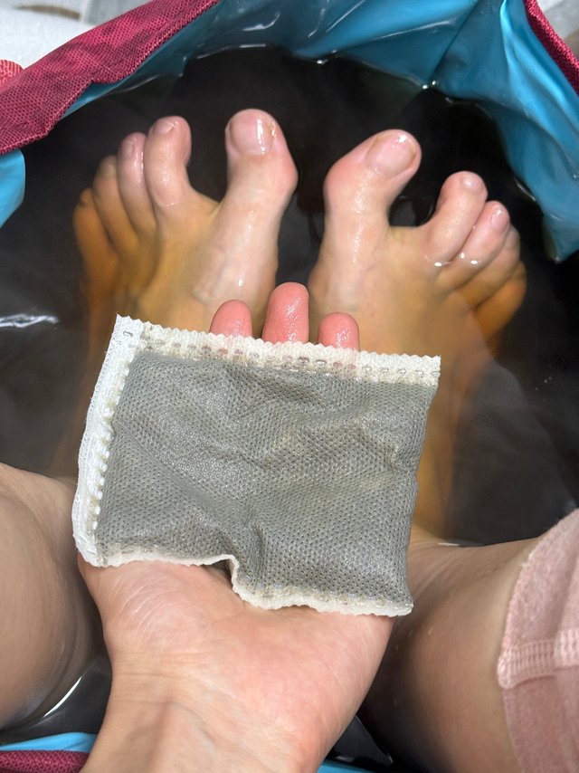 听劝，坚持艾草泡脚2个月，我来谈谈个人真实体验